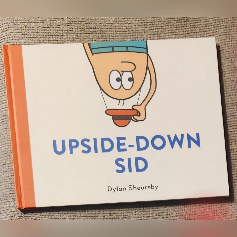 🌸 3/$25 🌸  Upside-Down Sid